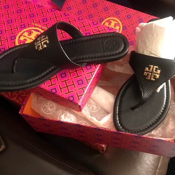 Brand new Tory  burch authentic Flats - Picture 2 of 2